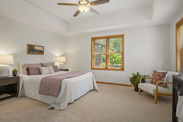 391 N Heatherstone Drive, Sun Prairie, WI 53590