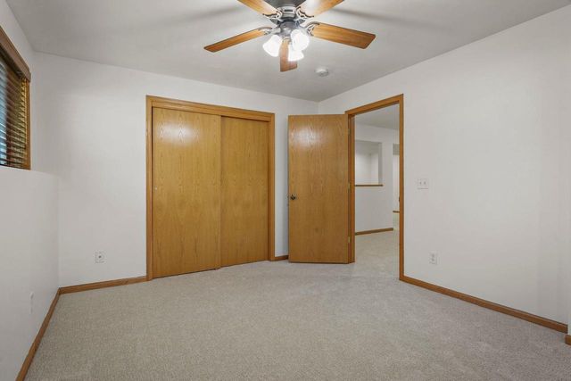 391 N Heatherstone Drive, Sun Prairie, WI 53590