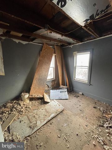 409 FLOWER ST, Chester, PA 19013