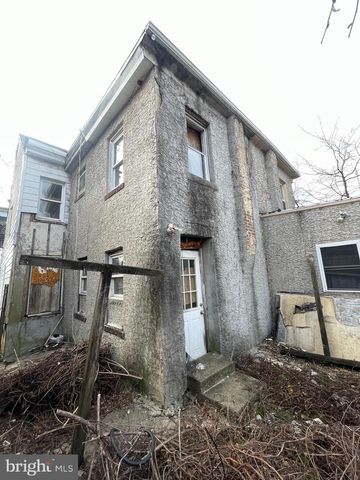 409 FLOWER ST, Chester, PA 19013