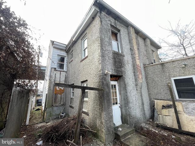 409 FLOWER ST, Chester, PA 19013