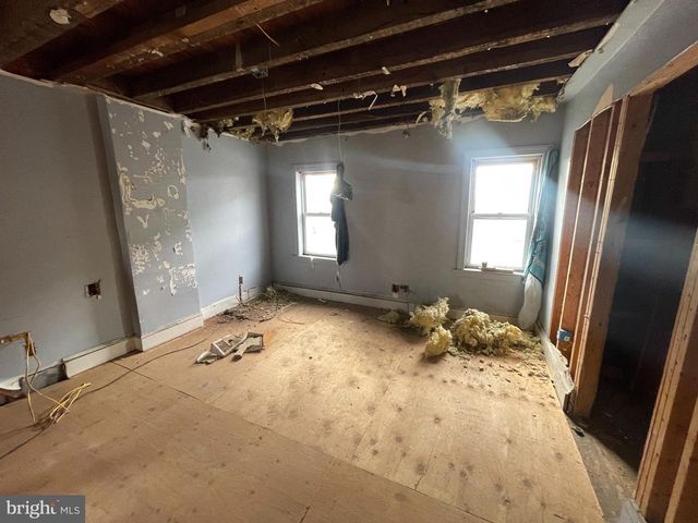 409 FLOWER ST, Chester, PA 19013