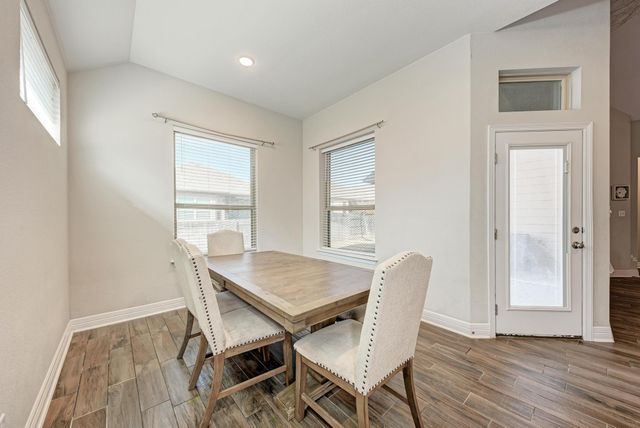 198 Rough Leaf DR, Buda, TX 78610