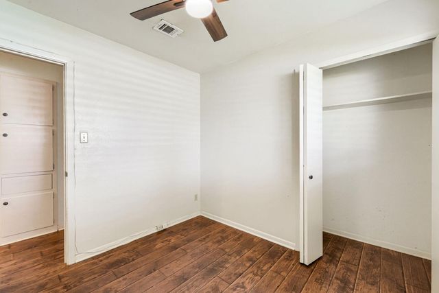 5001 Creekline DR, Austin, TX 78745