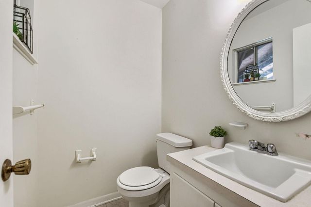 5001 Creekline DR, Austin, TX 78745