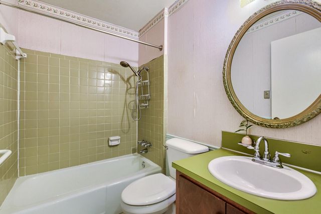 5001 Creekline DR, Austin, TX 78745