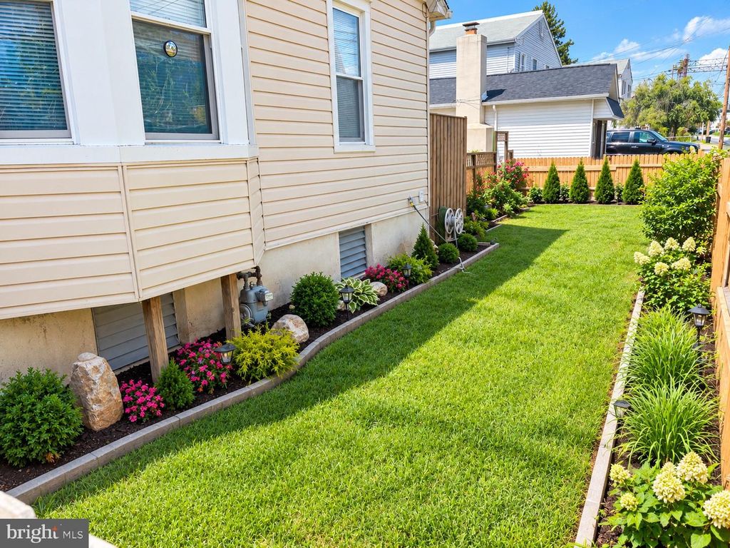 1700 SHALLCROSS AVE, FOLCROFT, PA 19032 — photo 5