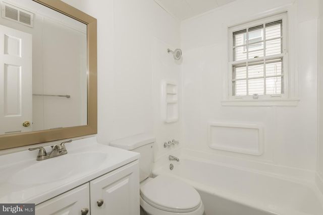 9713 52ND AVE, College Park, MD 20740