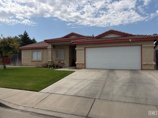 5311 Milagro Drive, Bakersfield, CA 93307