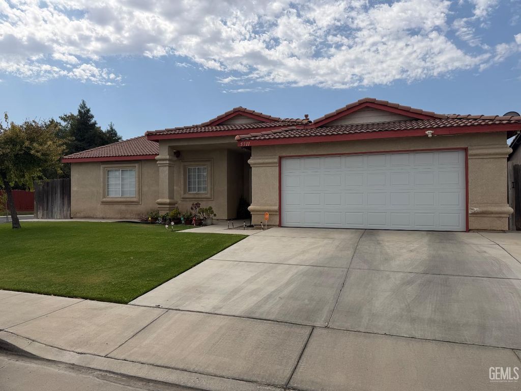 5311 Milagro Drive, Bakersfield, CA 93307