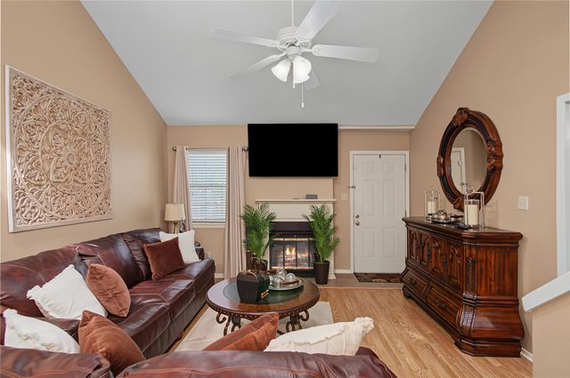 3636 Greenacres Place Drive 85, Bossier City, LA 71111