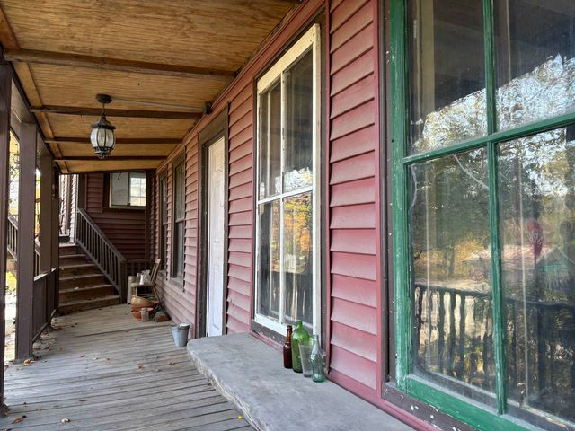 5 & 17 Berry Hill, Sheffield, VT 05866