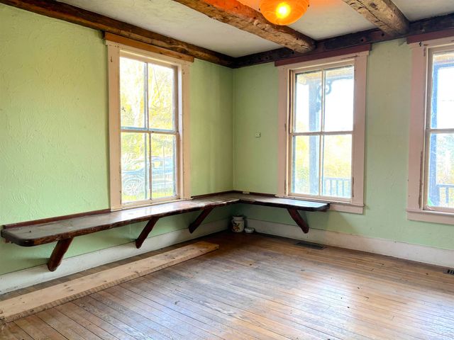 5 & 17 Berry Hill, Sheffield, VT 05866