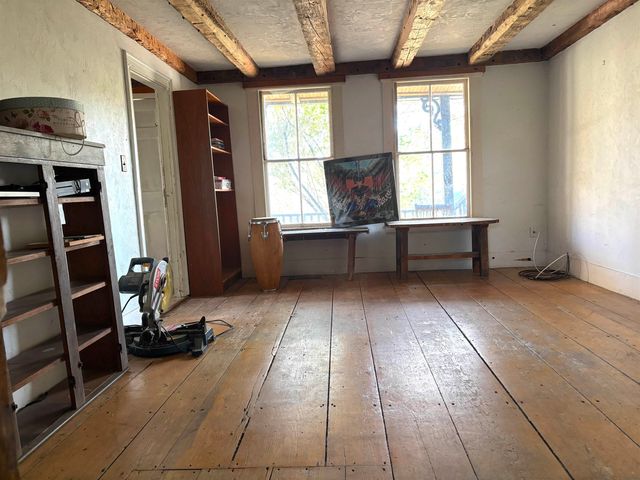 5 & 17 Berry Hill, Sheffield, VT 05866