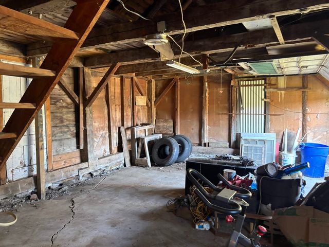 5 & 17 Berry Hill, Sheffield, VT 05866