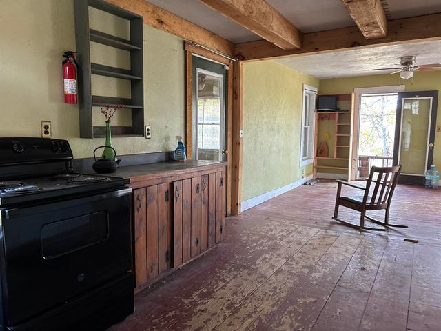 5 & 17 Berry Hill, Sheffield, VT 05866