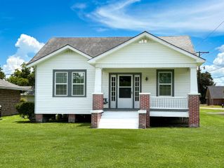 1109 Simon St, Vacherie, LA 70090