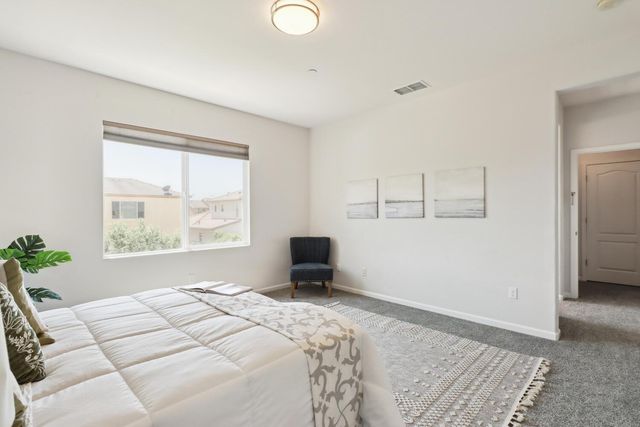 1336 Hughes St, Woodland, CA 95776