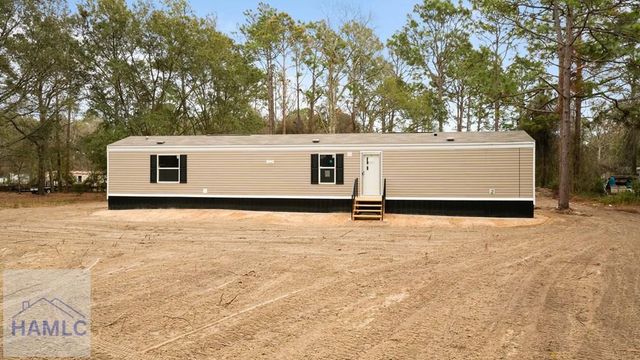 77 Jay Bird Court, Jesup, GA 31545
