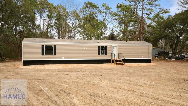 77 Jay Bird Court, Jesup, GA 31545