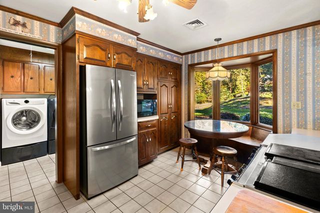 1011 WOODLAND DR, Quarryville, PA 17566