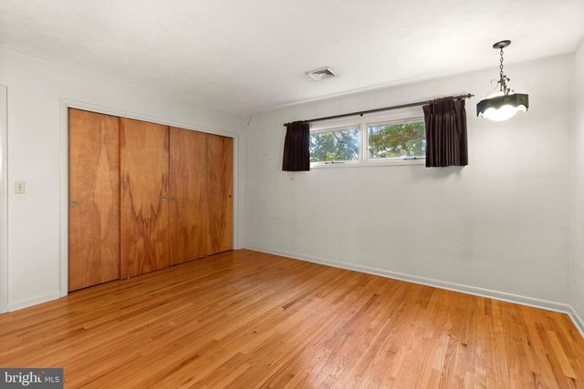 1011 WOODLAND DR, Quarryville, PA 17566