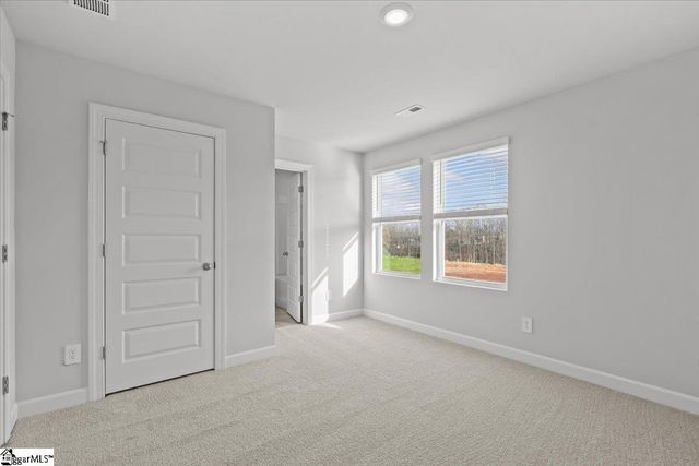 431 Blissful Court, Taylors, SC 29687