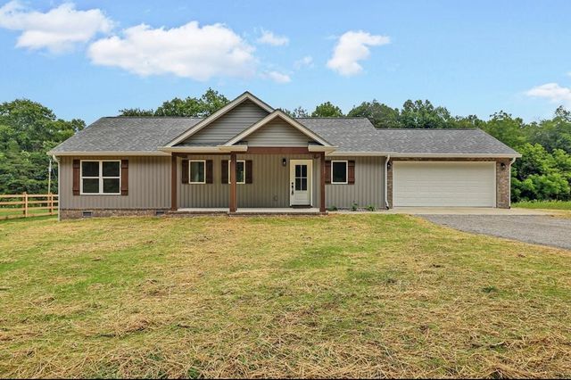 1259 Franklin Loop, Clarkrange, TN 38553