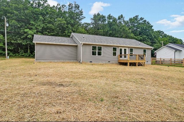 1259 Franklin Loop, Clarkrange, TN 38553