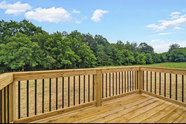 1259 Franklin Loop, Clarkrange, TN 38553