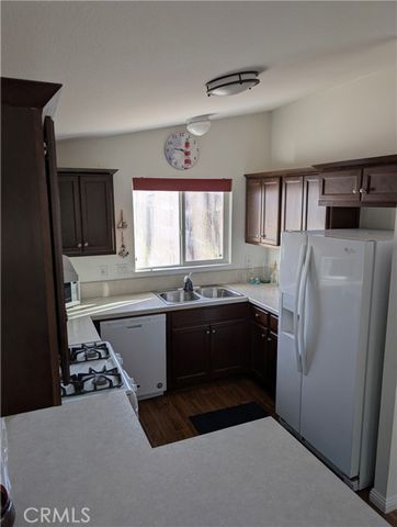 1750 Whittier, Costa Mesa, CA 92627