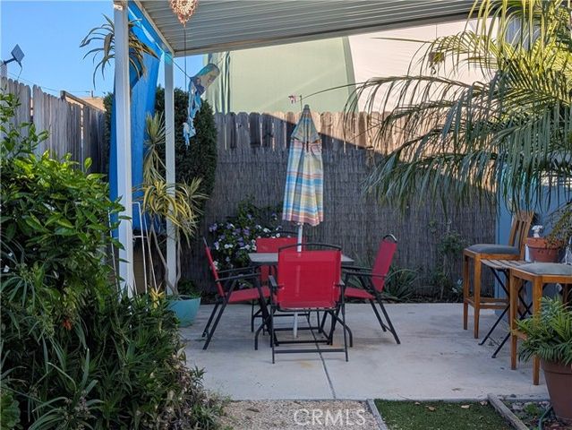 1750 Whittier, Costa Mesa, CA 92627
