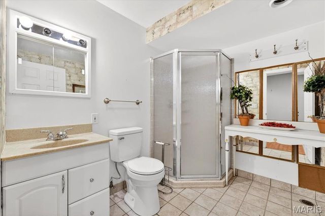 433 Spears Street, St Louis, MO 63127