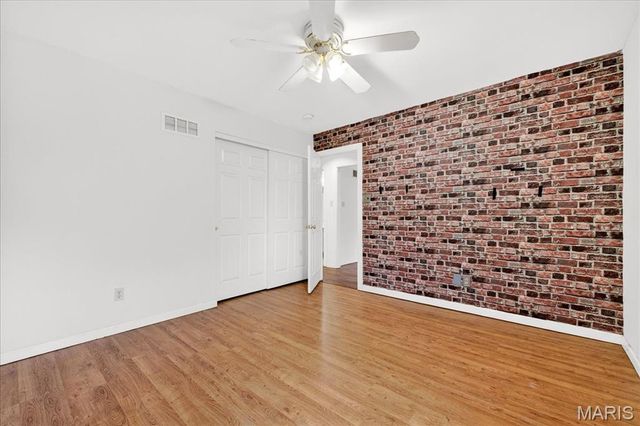 433 Spears Street, St Louis, MO 63127