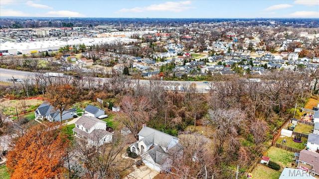 433 Spears Street, St Louis, MO 63127