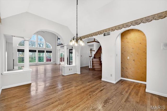 433 Spears Street, St Louis, MO 63127