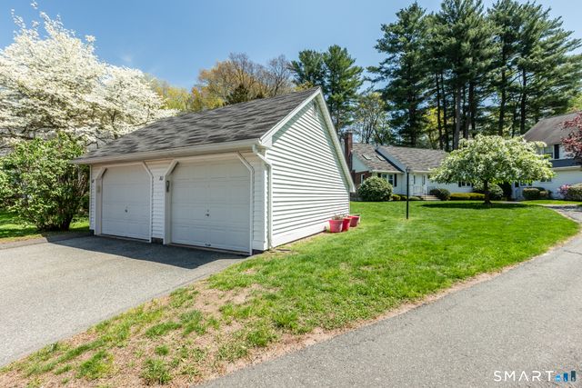 81 Oldefield Farms Road 81, Enfield, CT 06082