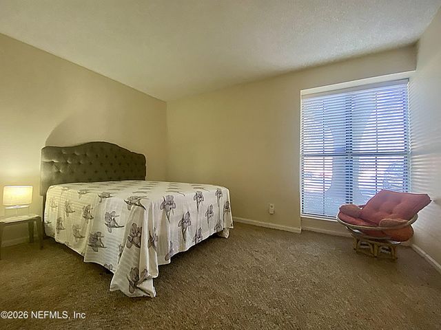 605 CLUBHOUSE Court, Jacksonville, FL 32256