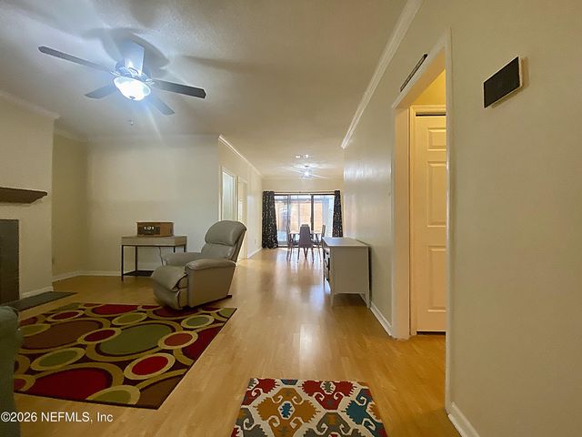 605 CLUBHOUSE Court, Jacksonville, FL 32256