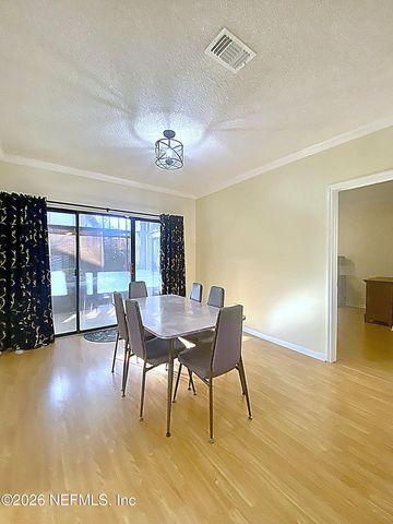 605 CLUBHOUSE Court, Jacksonville, FL 32256