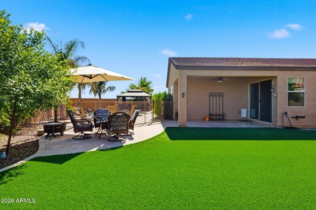 265 W TENIA Trail, San Tan Valley, AZ 85143