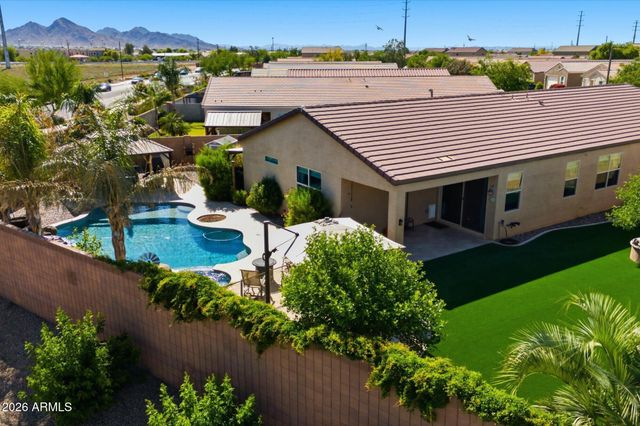 265 W TENIA Trail, San Tan Valley, AZ 85143