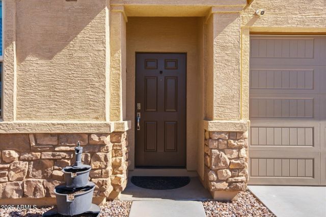 265 W TENIA Trail, San Tan Valley, AZ 85143