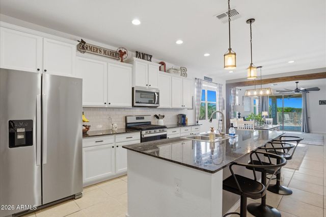 265 W TENIA Trail, San Tan Valley, AZ 85143