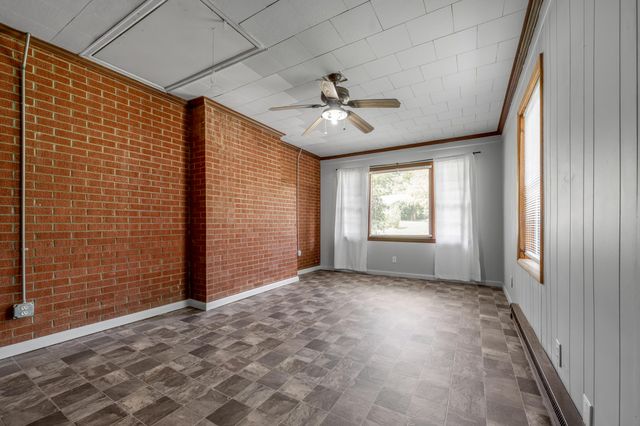 213 Eastway Drive, Richmond, KY 40475