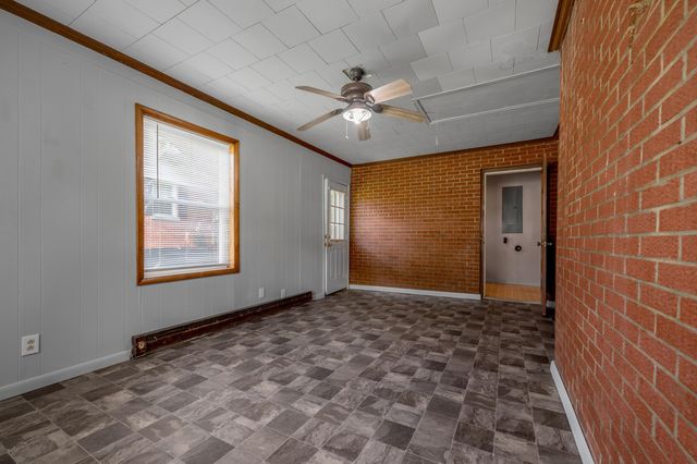 213 Eastway Drive, Richmond, KY 40475