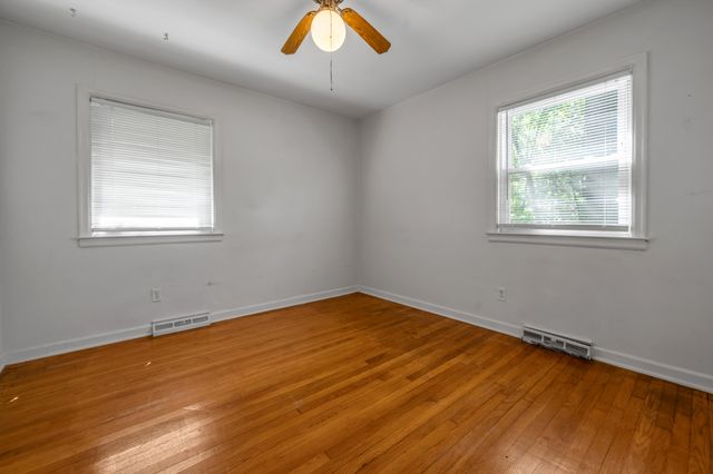 213 Eastway Drive, Richmond, KY 40475