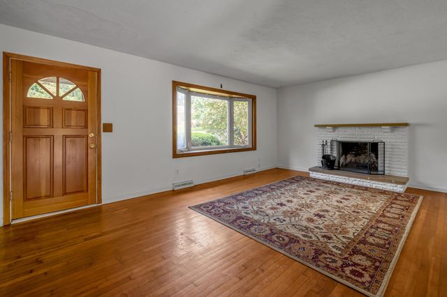 213 Eastway Drive, Richmond, KY 40475