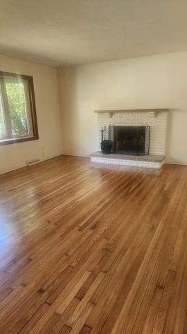 213 Eastway Drive, Richmond, KY 40475