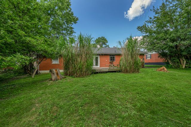 213 Eastway Drive, Richmond, KY 40475